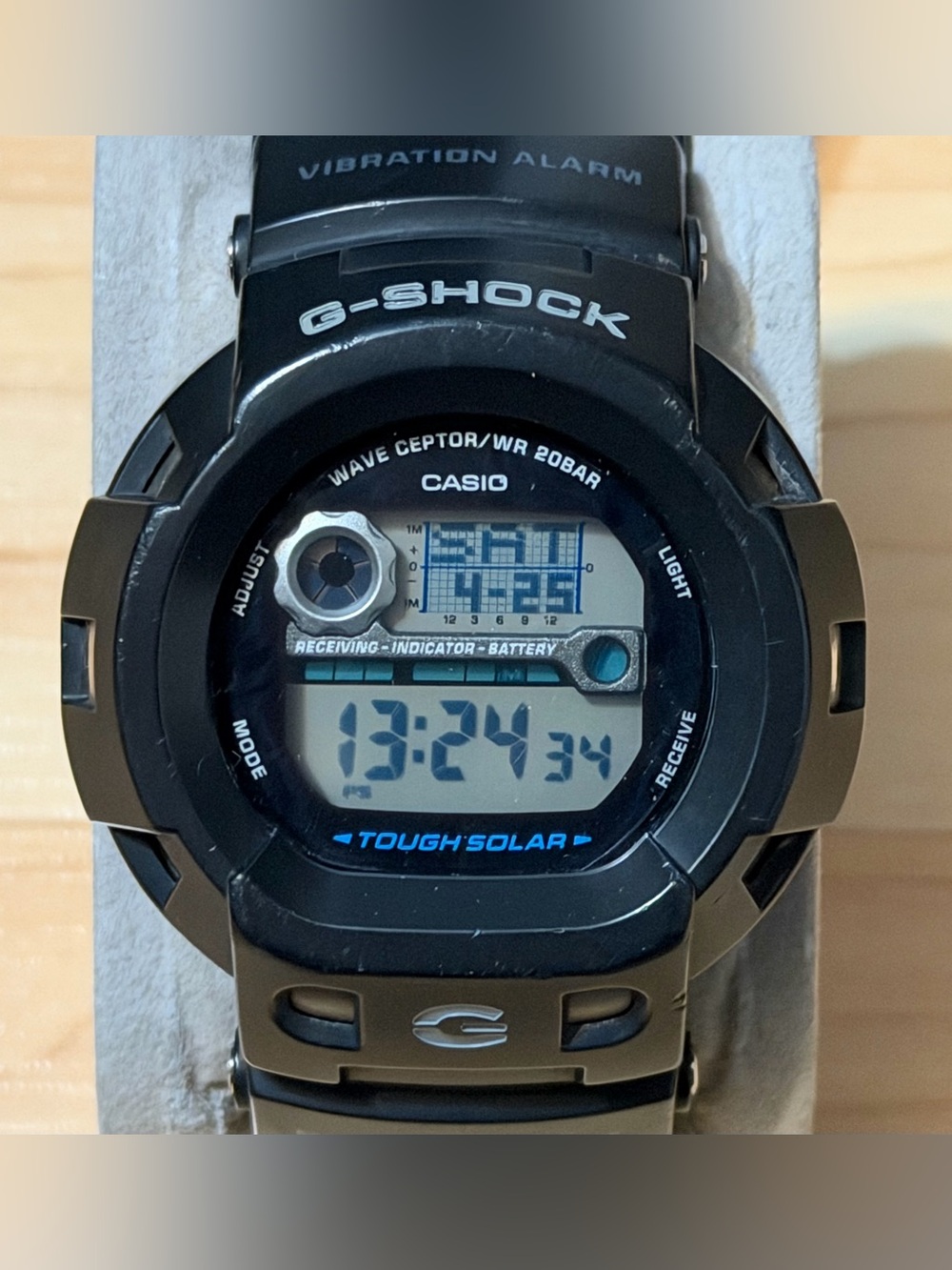Casio G-Shock GW-400J-1 Silencer Solar Atomic Vibration Tide Men's Digital Watch